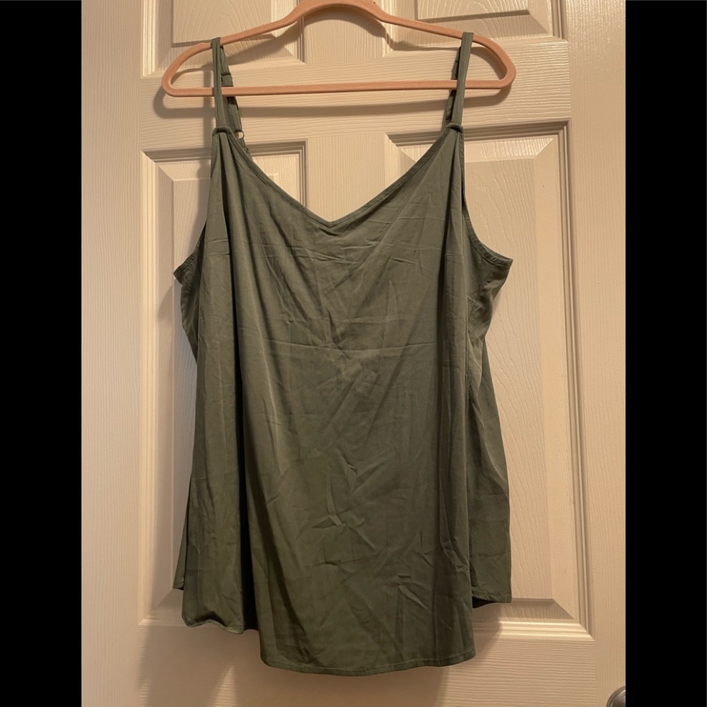 (12) Torrid, 2, Army Green